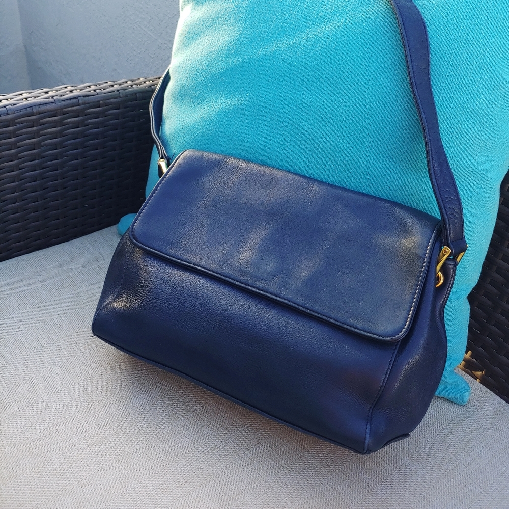 Vintage Tignanello Leather shoulder bag